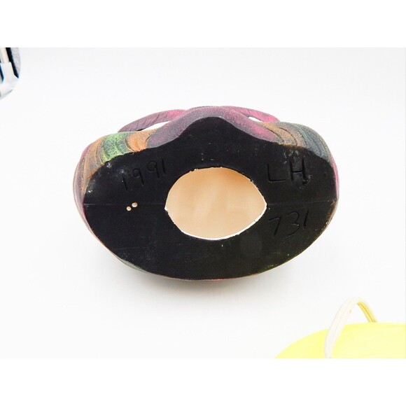 Hand Painted Ceramic Mold Grinning Cat Head Bowtie Lamp 2 PC Table Light - Picture 10 of 11